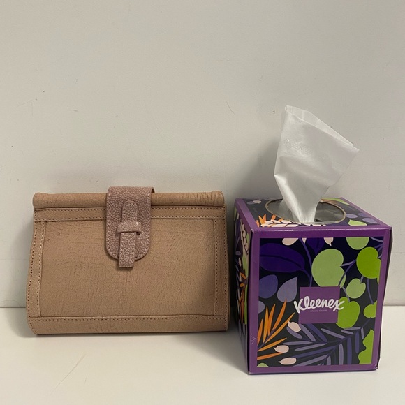 Elegant Tan/Nude Women's Clutch - Picture 7 of 7